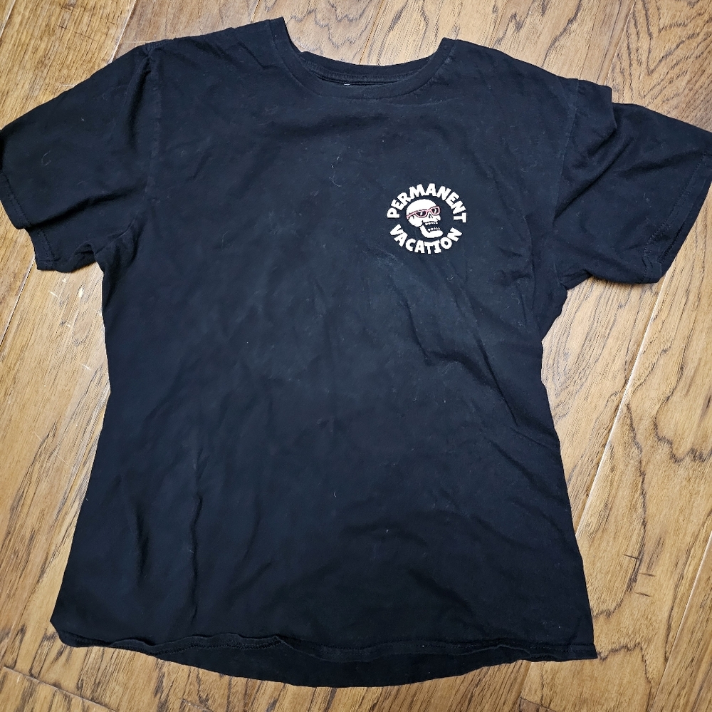 Permanent Vacation T Shirt LCM Sz Large